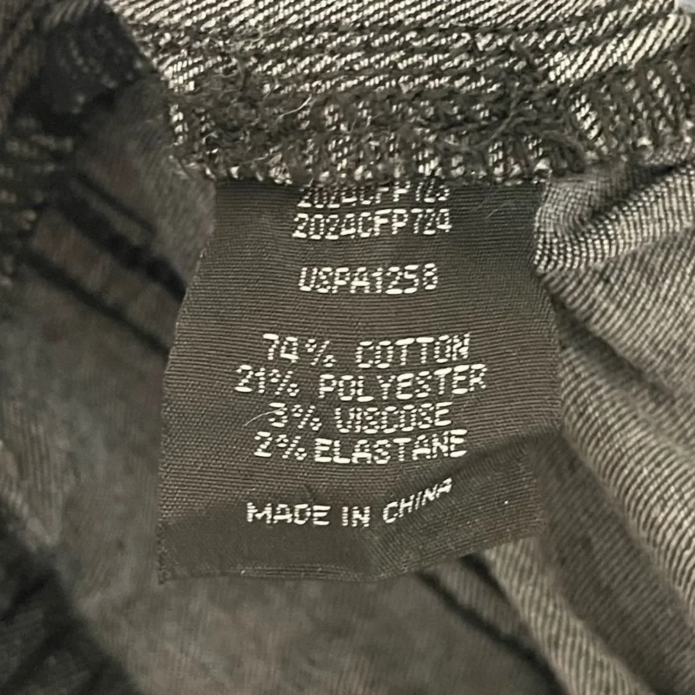 Sold  - Picture 4 of 6